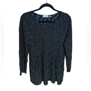 Habitat Black and White Long Sleeve Lagonlook Tunic Top